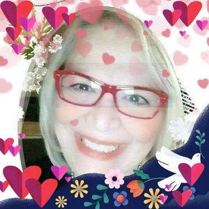 Meet your Posher, Paraskevi